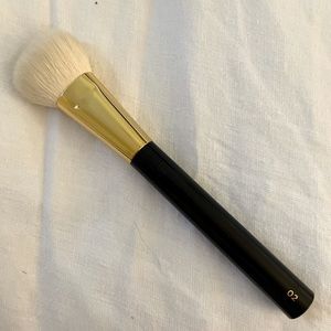 Old Tom Ford foundation brush 02